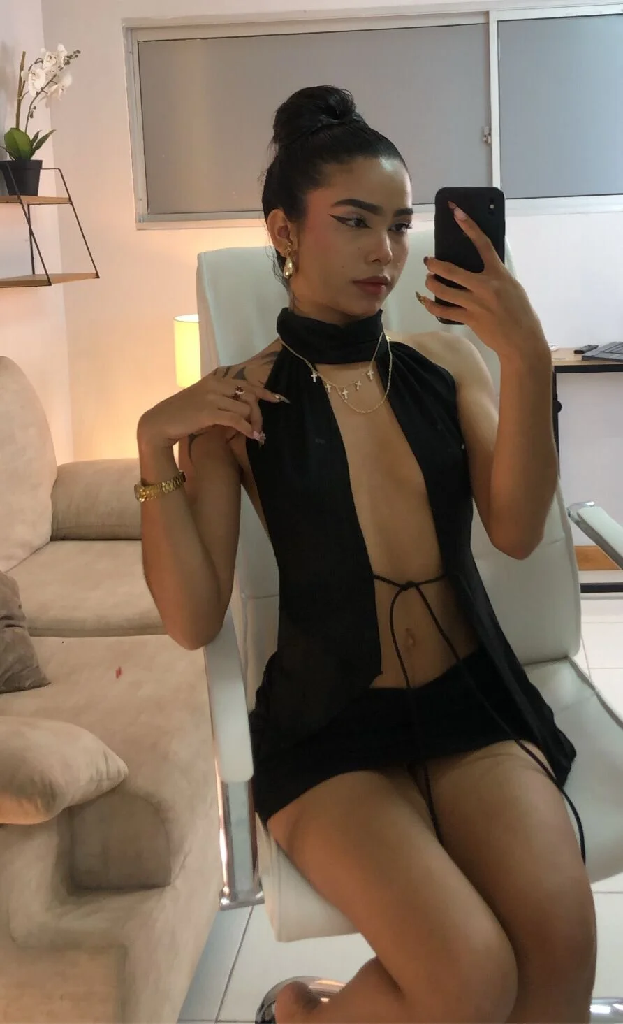 XXX Porn Photo of Nude emma_hamilton_ 2