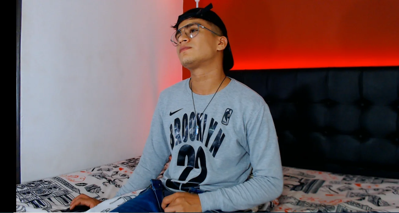 XXX Porn Photo of Nude Eiden_allenx 19