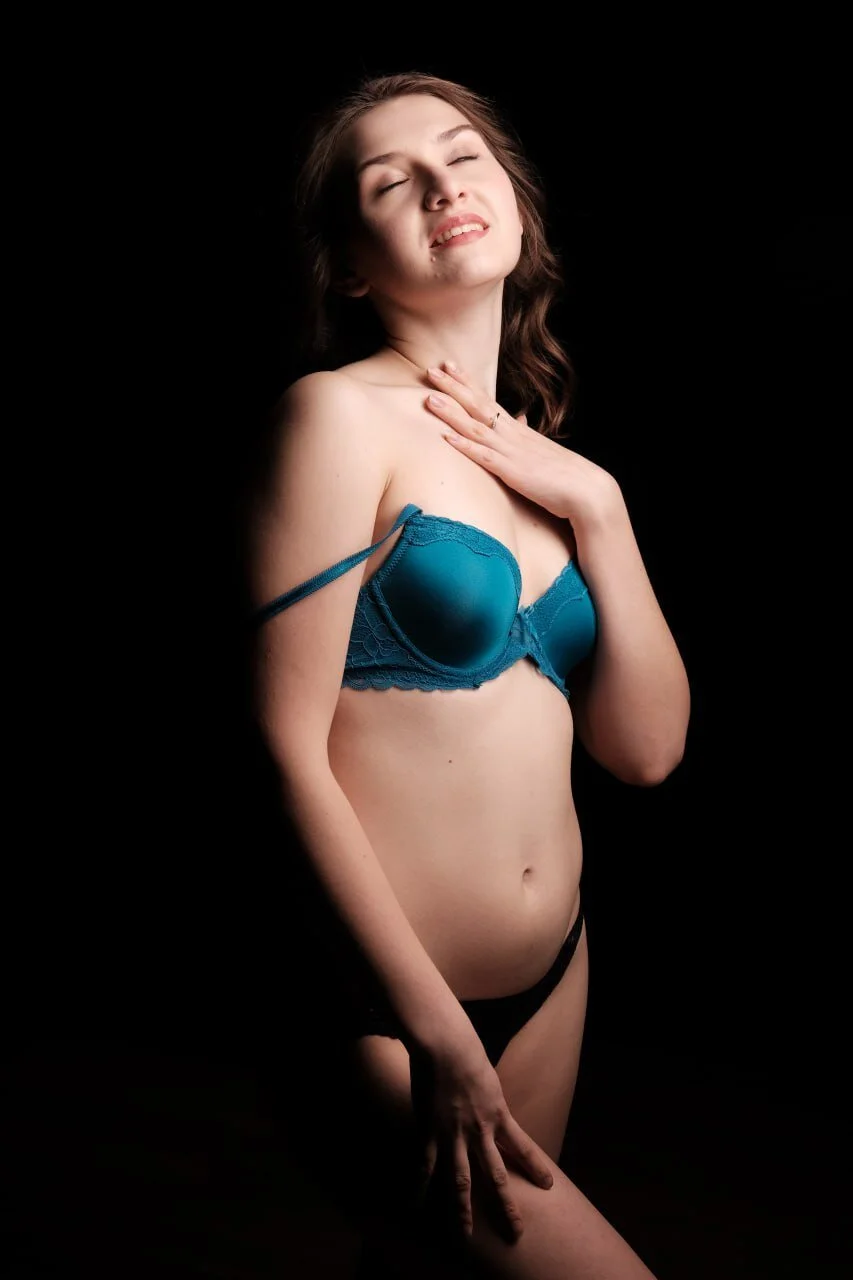 XXX Porn Photo of Nude RainaErath 8