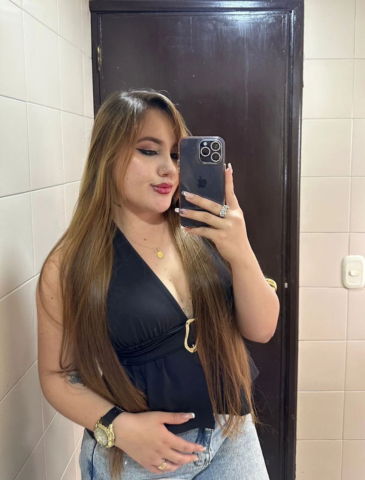 XXX Porn Photo of Nude ElenaGilbertAdams 29
