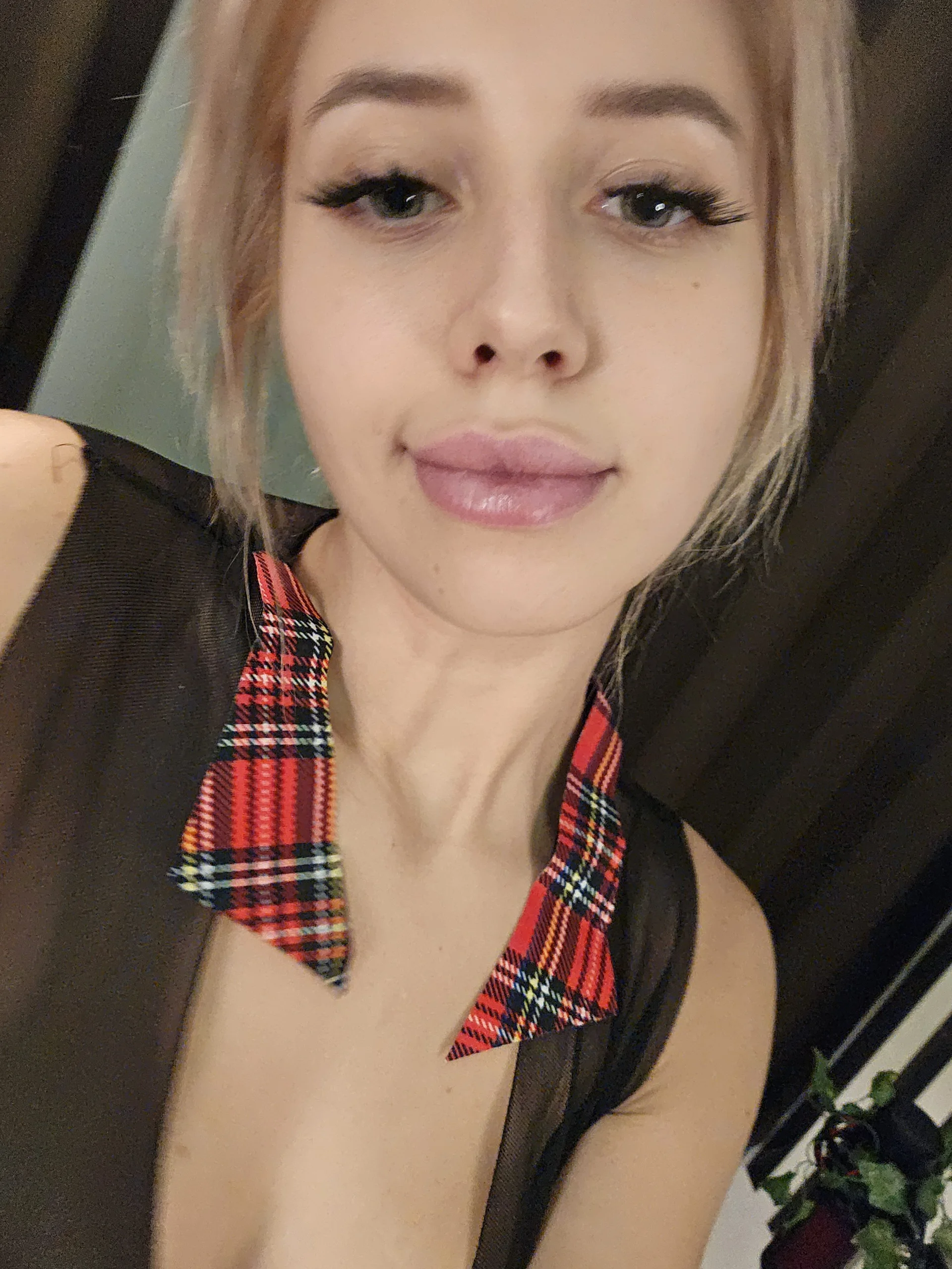 XXX Porn Photo of Nude FlowweerGirl 7