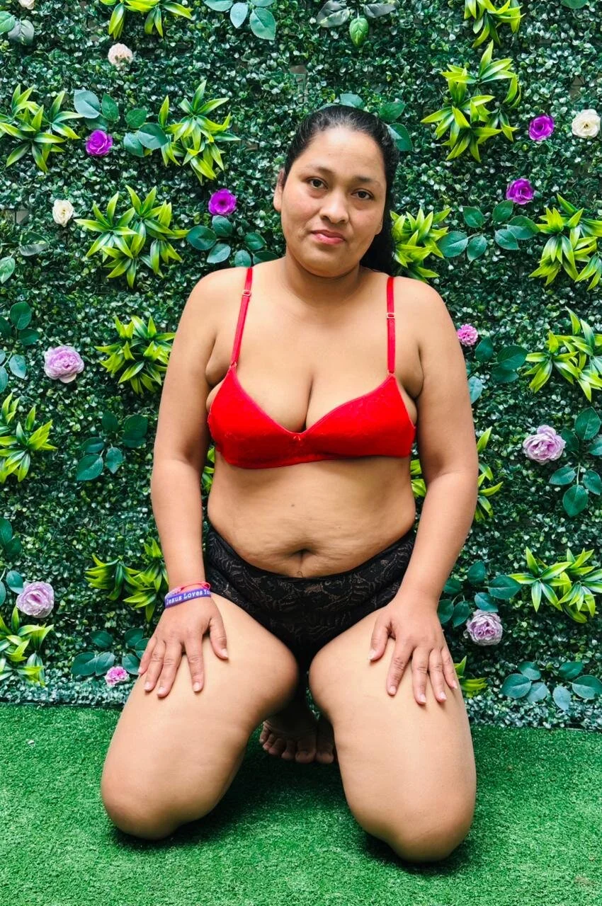 XXX Porn Photo of Nude LunaLove_Rs 3