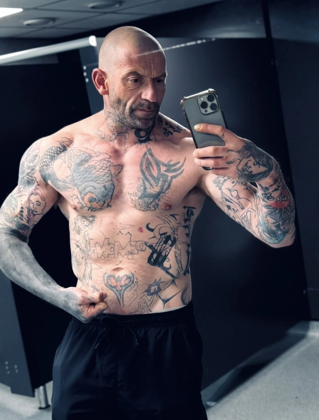 XXX Porn Photo of Nude justthat_guy 3