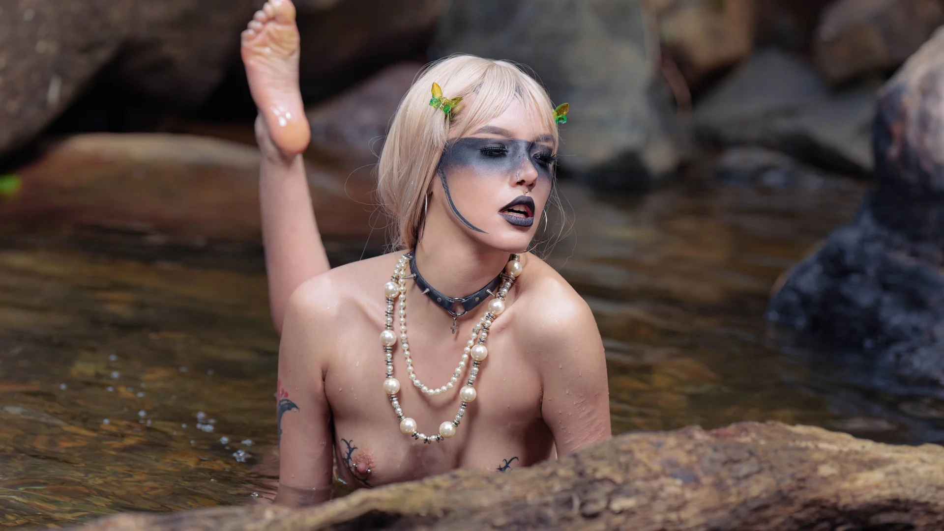 XXX Porn Photo of Nude nix_wolf 34