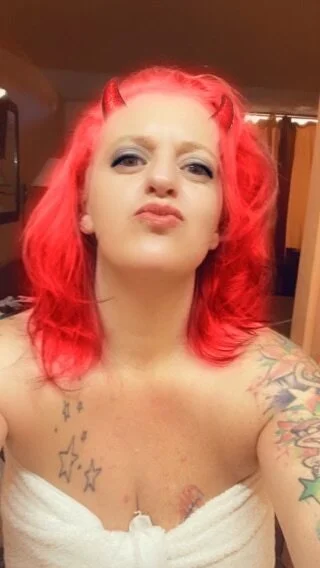 XXX Porn Photo of Nude LustyNikkiSixxx 150