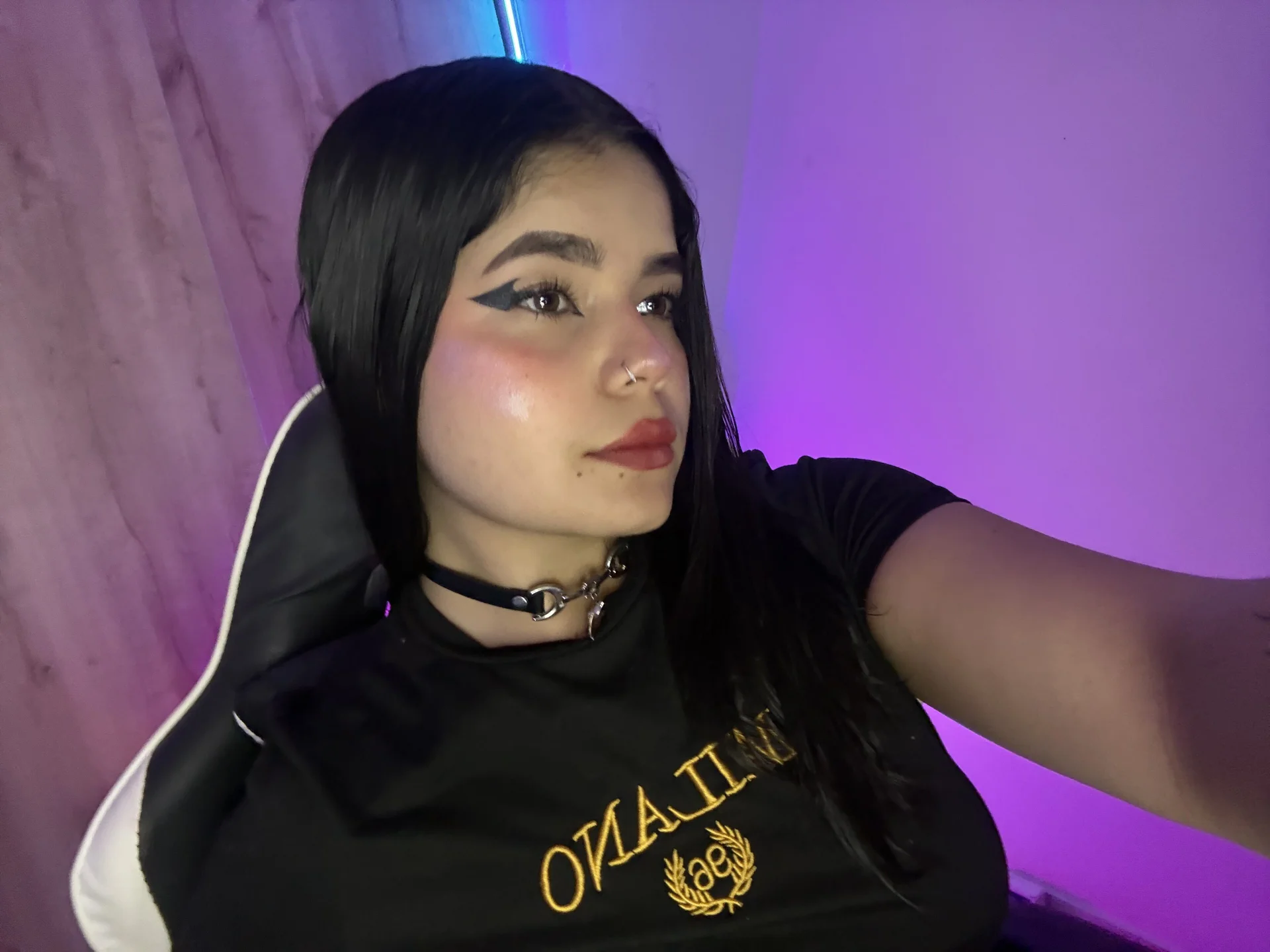 XXX Porn Photo of Nude XXXAngella 1