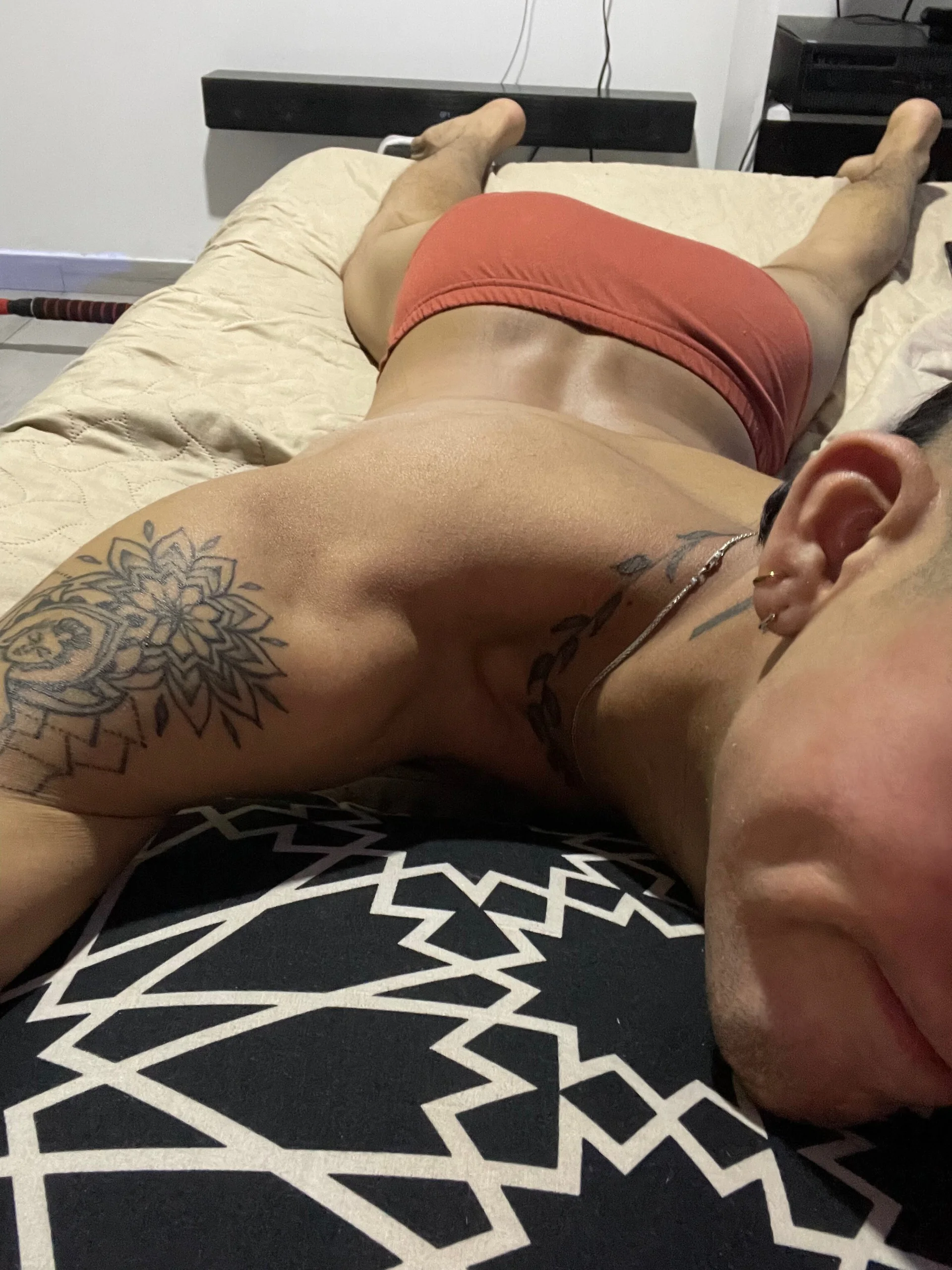 XXX Porn Photo of Nude tom_Howard 3