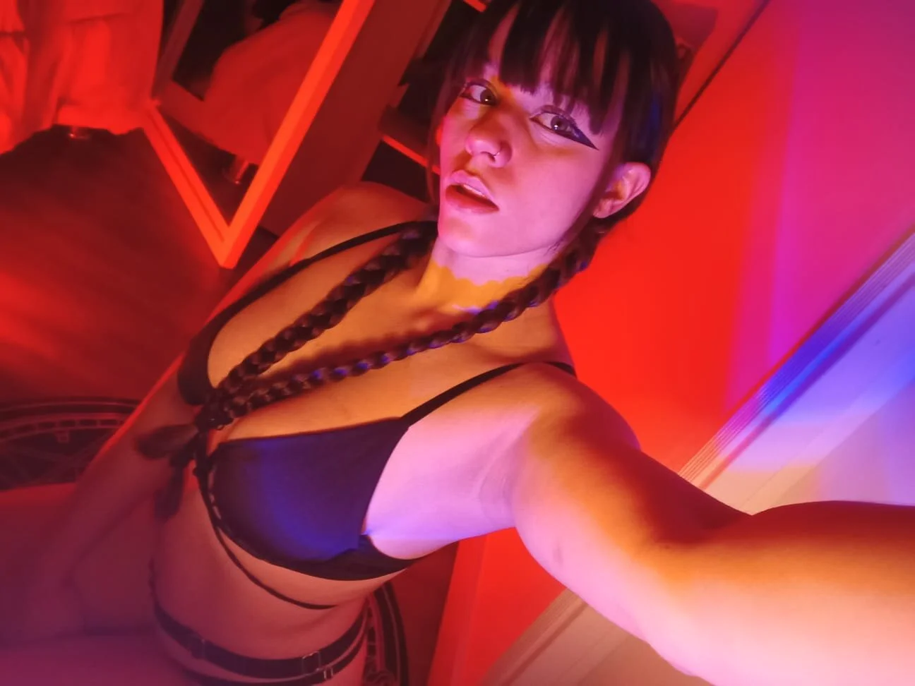 XXX Porn Photo of Nude VioletPaket 93