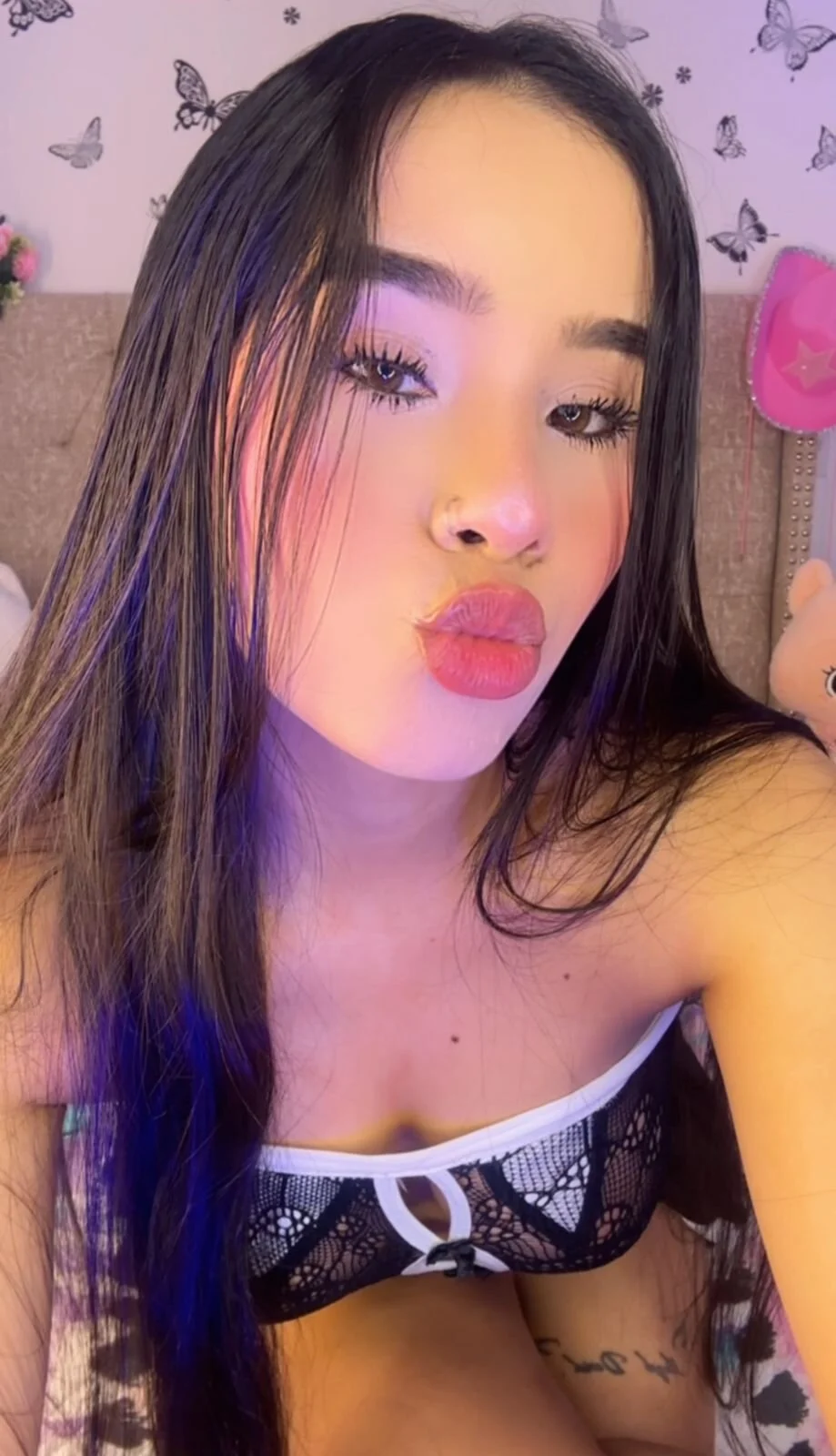 XXX Porn Photo of Nude Merliahsomert 5