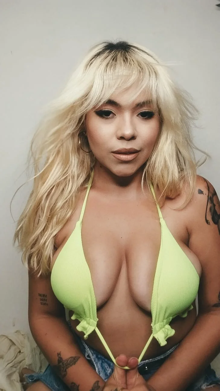 XXX Porn Photo of Nude RominaaReyes 15