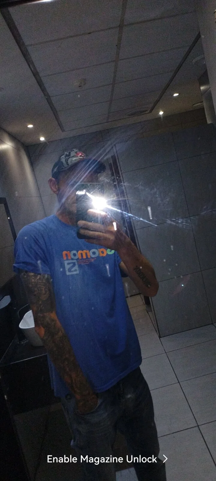 XXX Porn Photo of Nude brennaboy 6