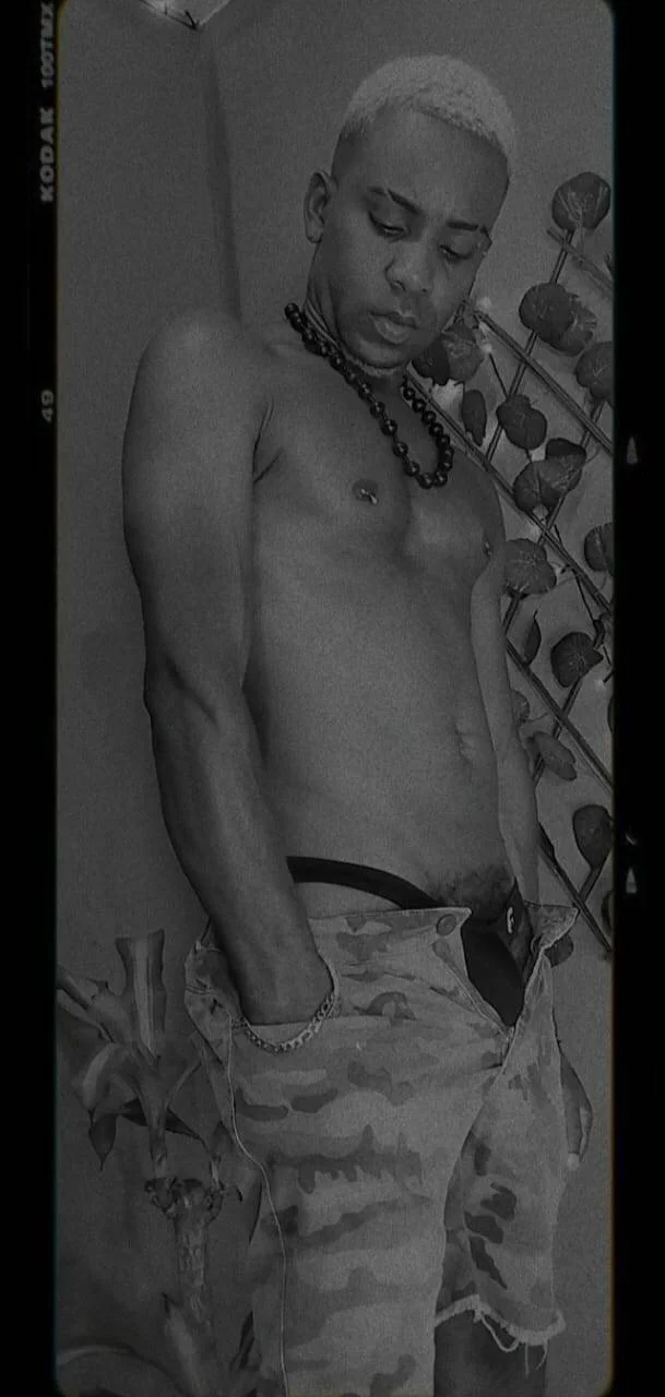 XXX Porn Photo of Nude bigcock_ofmarck 2