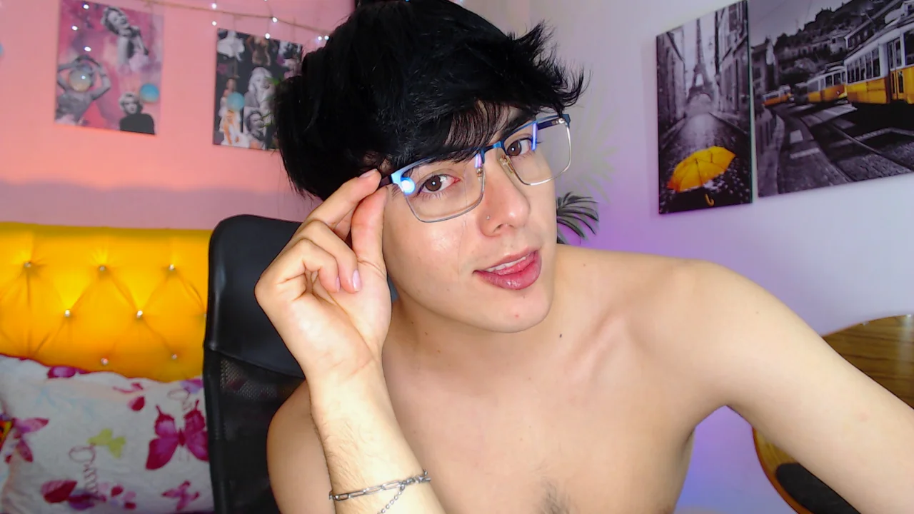 XXX Porn Photo of Nude nolan_twink1 51