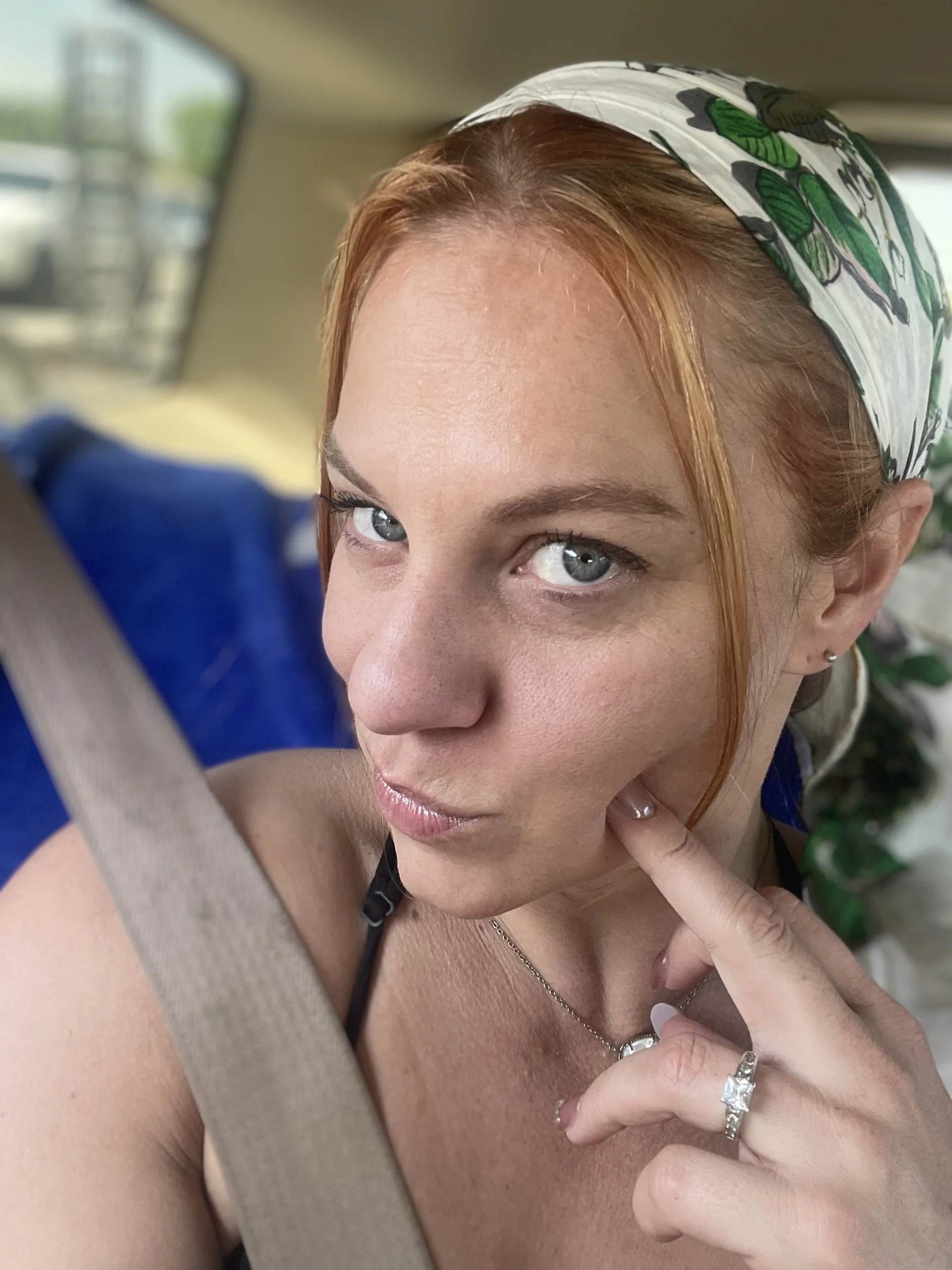 XXX Porn Photo of Nude Peaches_N_Kreme 2