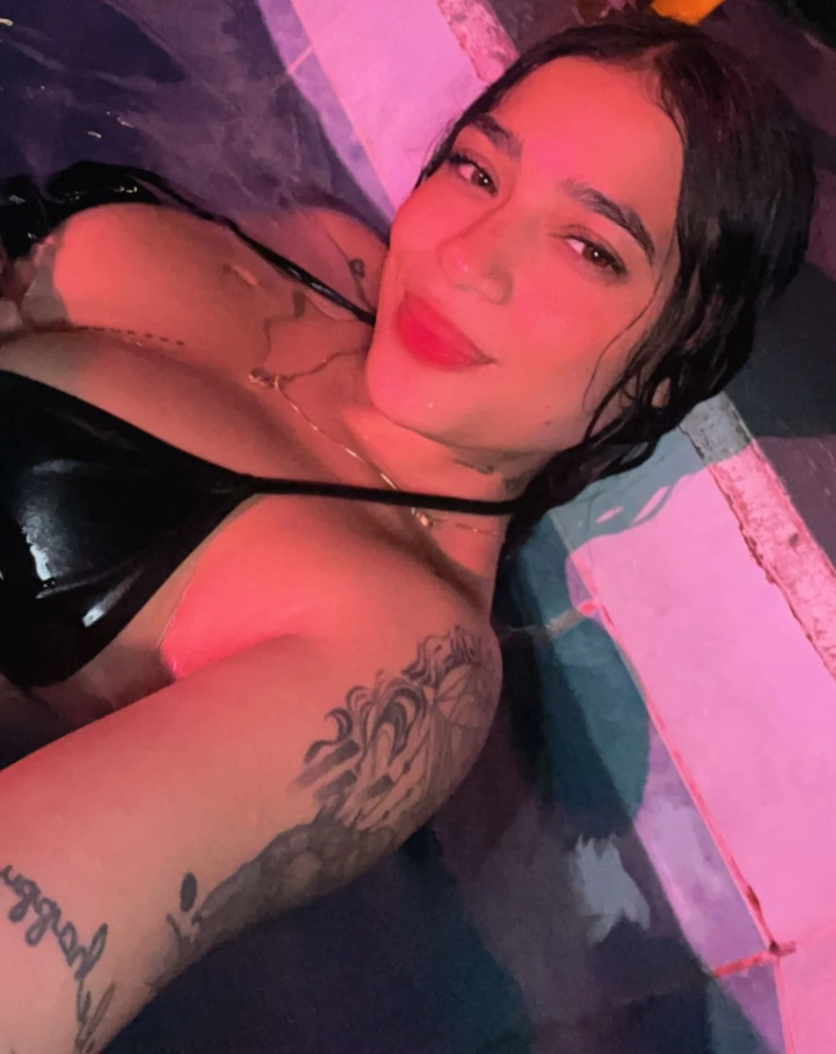XXX Porn Photo of Nude laura_rouse7 21