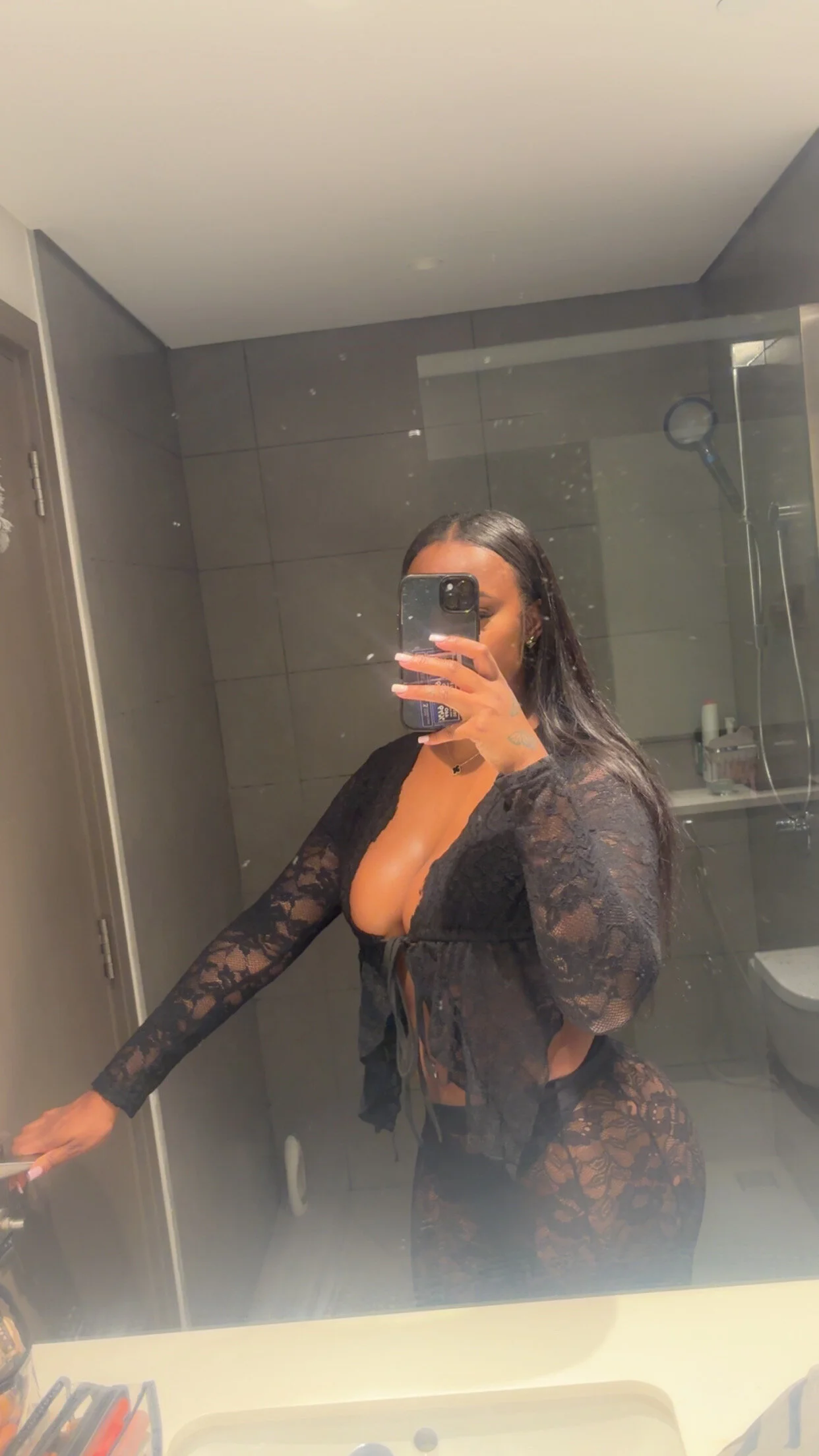 XXX Porn Photo of Nude Savannah-Luxe 2