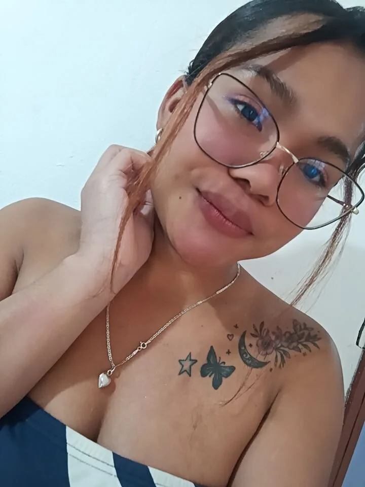 XXX Porn Photo of Nude Lorena_brunette_ 1