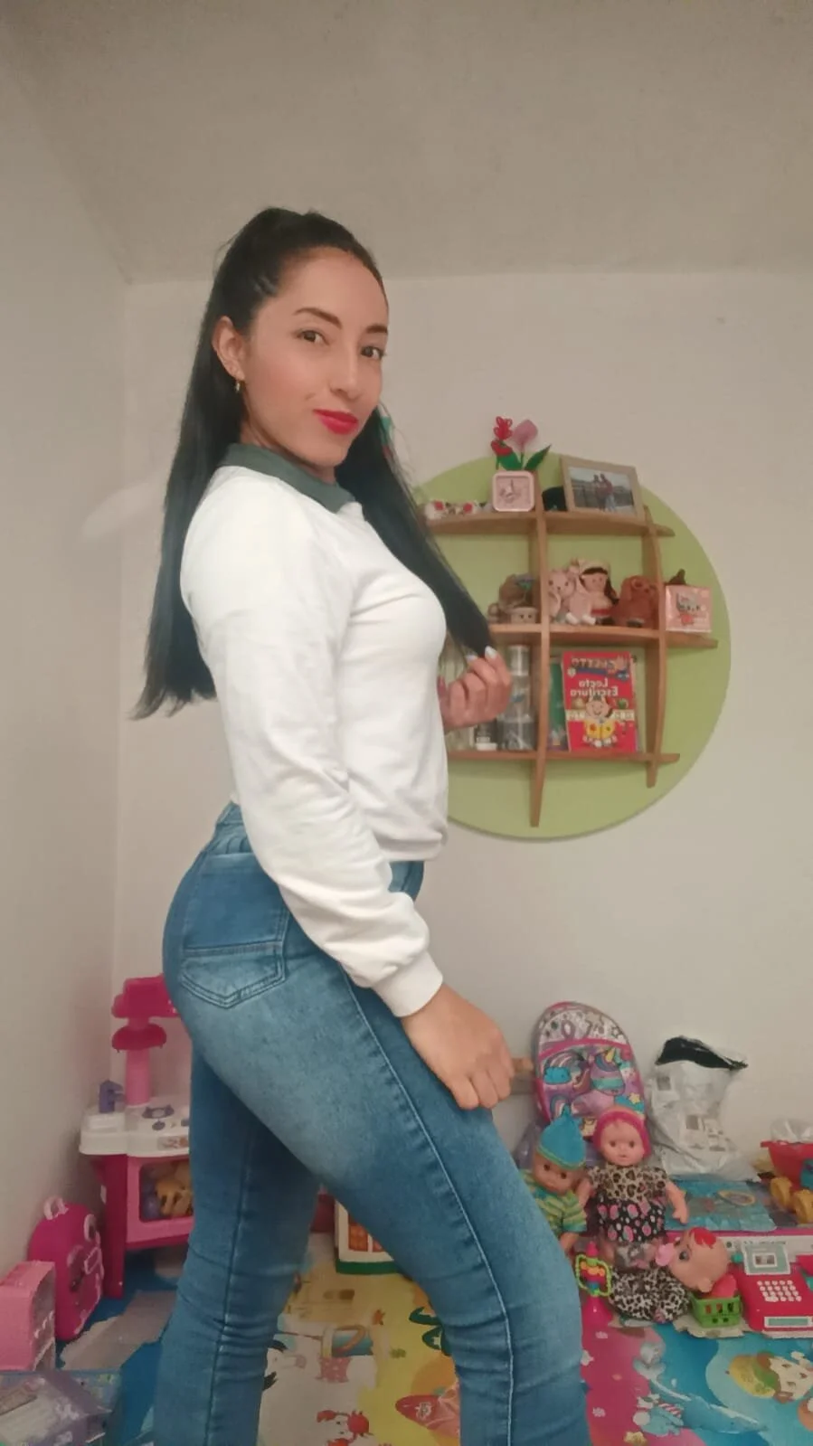 XXX Porn Photo of Nude MiaDivineHYH 7