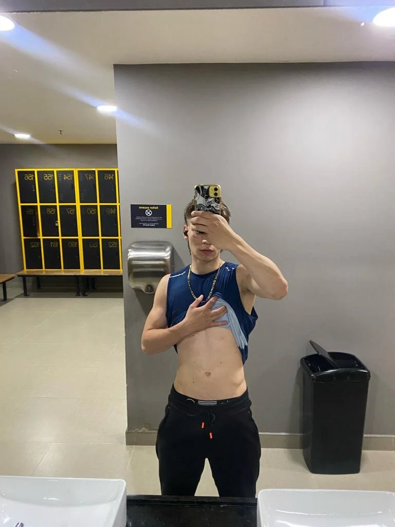 XXX Porn Photo of Nude erick_de_rossee 4