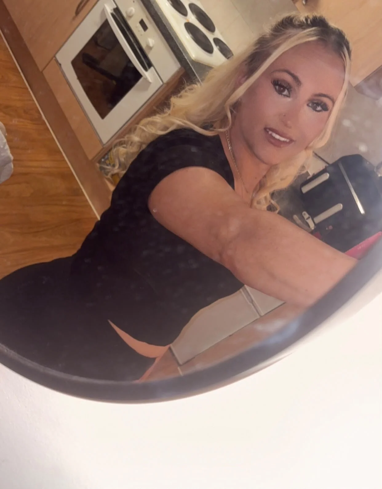 XXX Porn Photo of Nude BaddieRiRi224 3