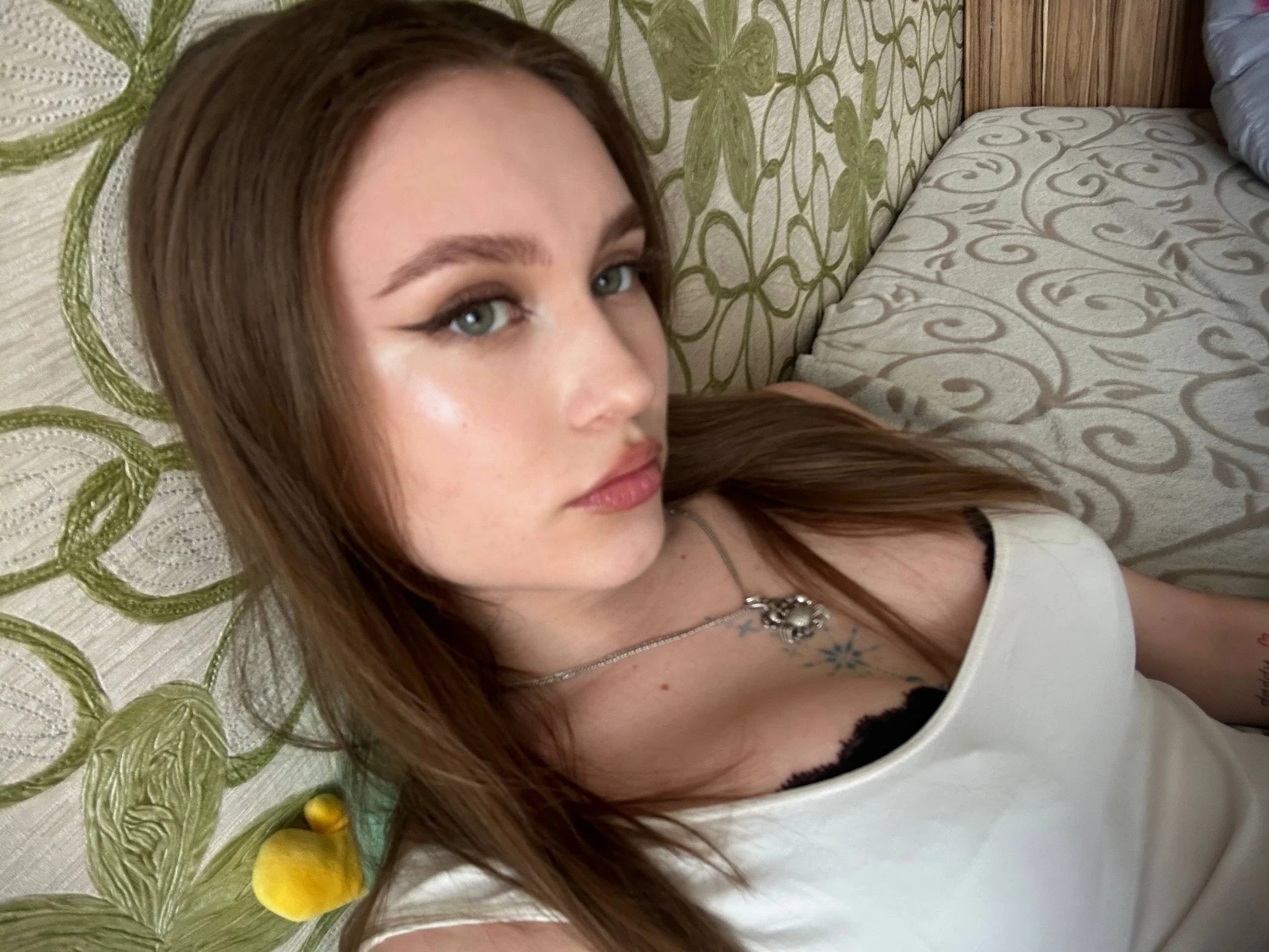 XXX Porn Photo of Nude Alyssa_Thornwod 11