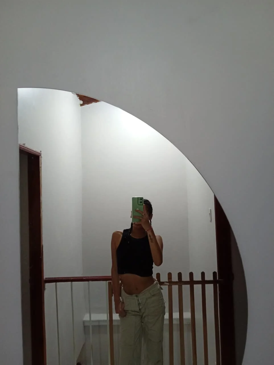 XXX Porn Photo of Nude hellens_queenx 2