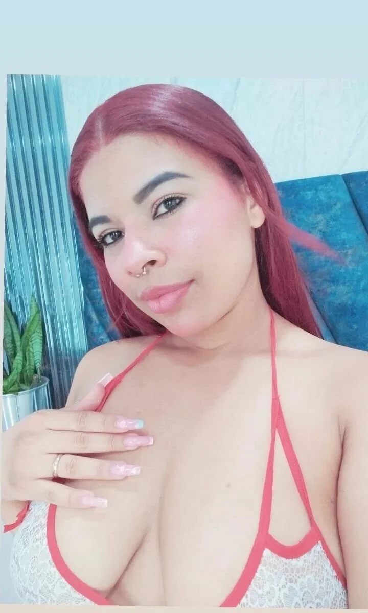 XXX Porn Photo of Nude taylor_adams8 2