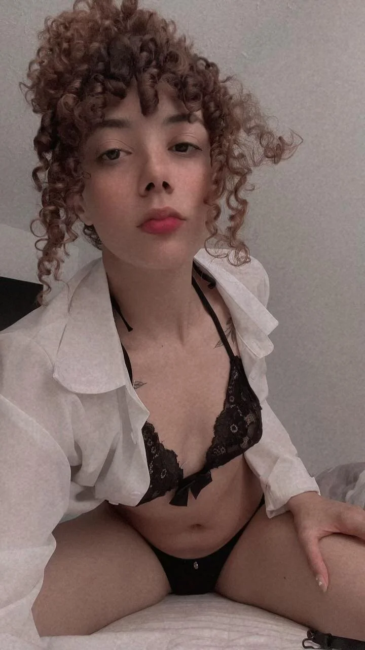 XXX Porn Photo of Nude LioraVelvetC 26
