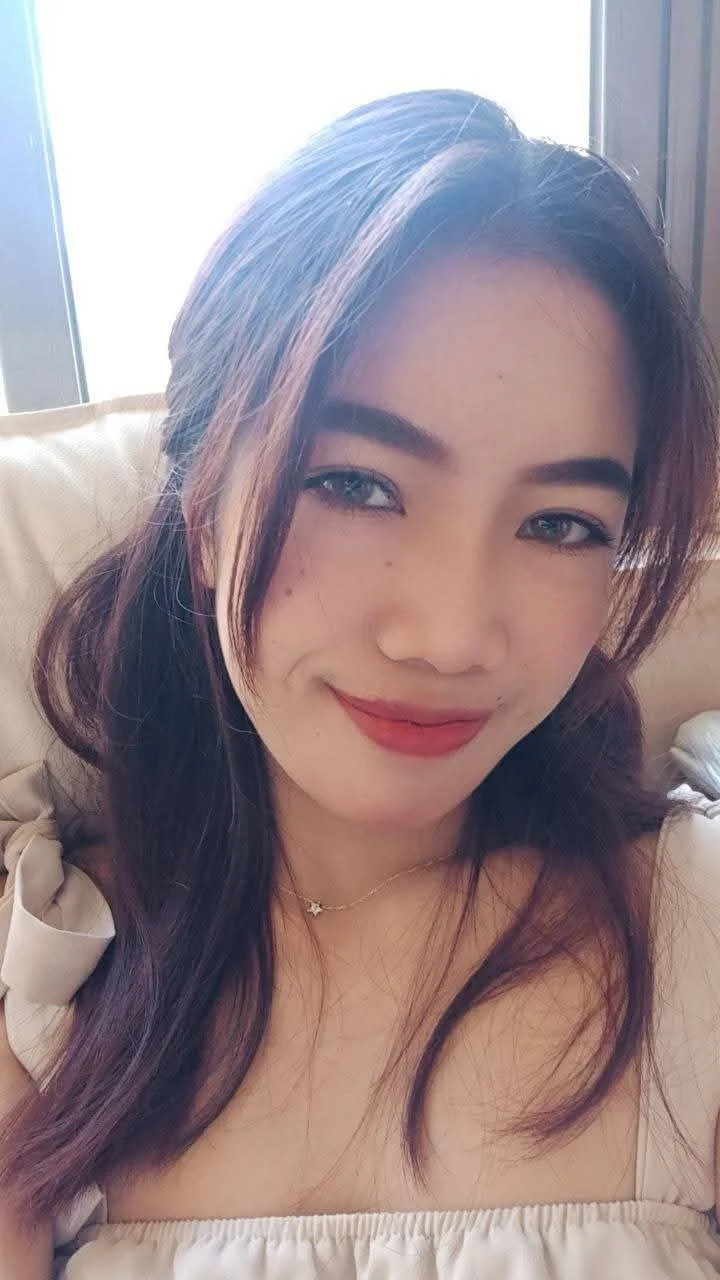XXX Porn Photo of Nude LeonieWiggains 2