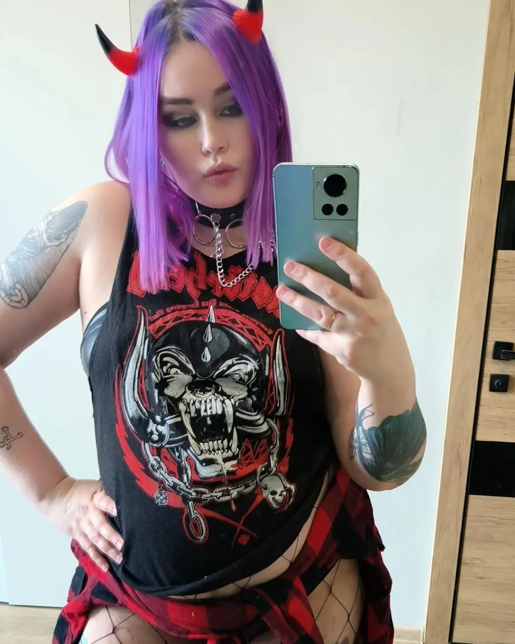 XXX Porn Photo of Nude Emmybrightj_ 24