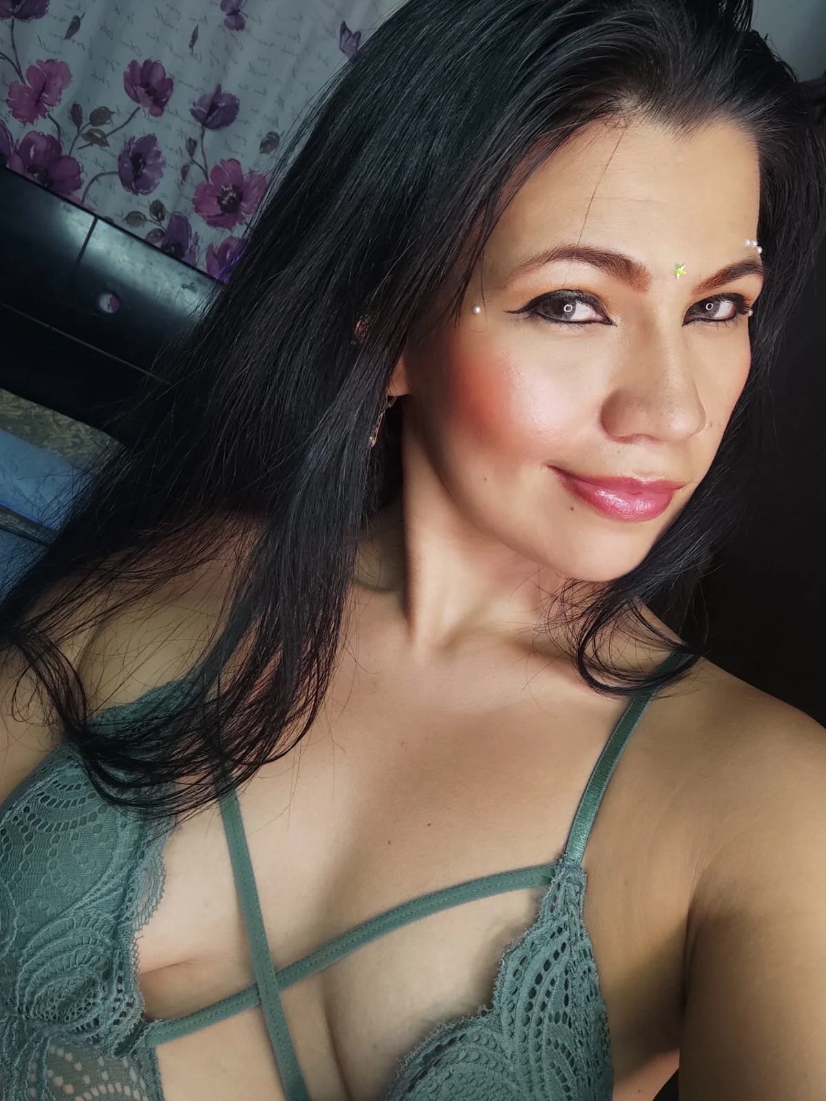 XXX Porn Photo of Nude nahomi_star_model 2