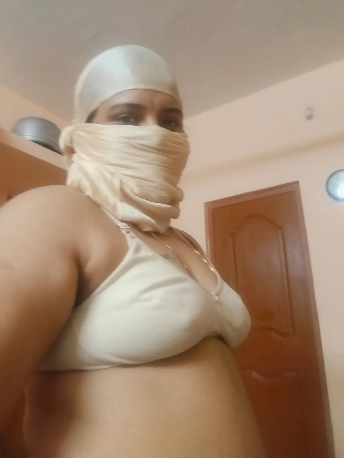 XXX Porn Photo of Nude tamil_thamaraiselvi 1
