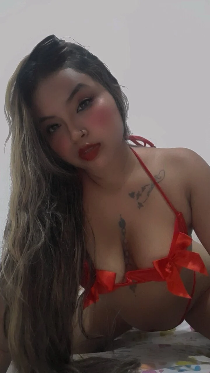 XXX Porn Photo of Nude Emily_Lit 4