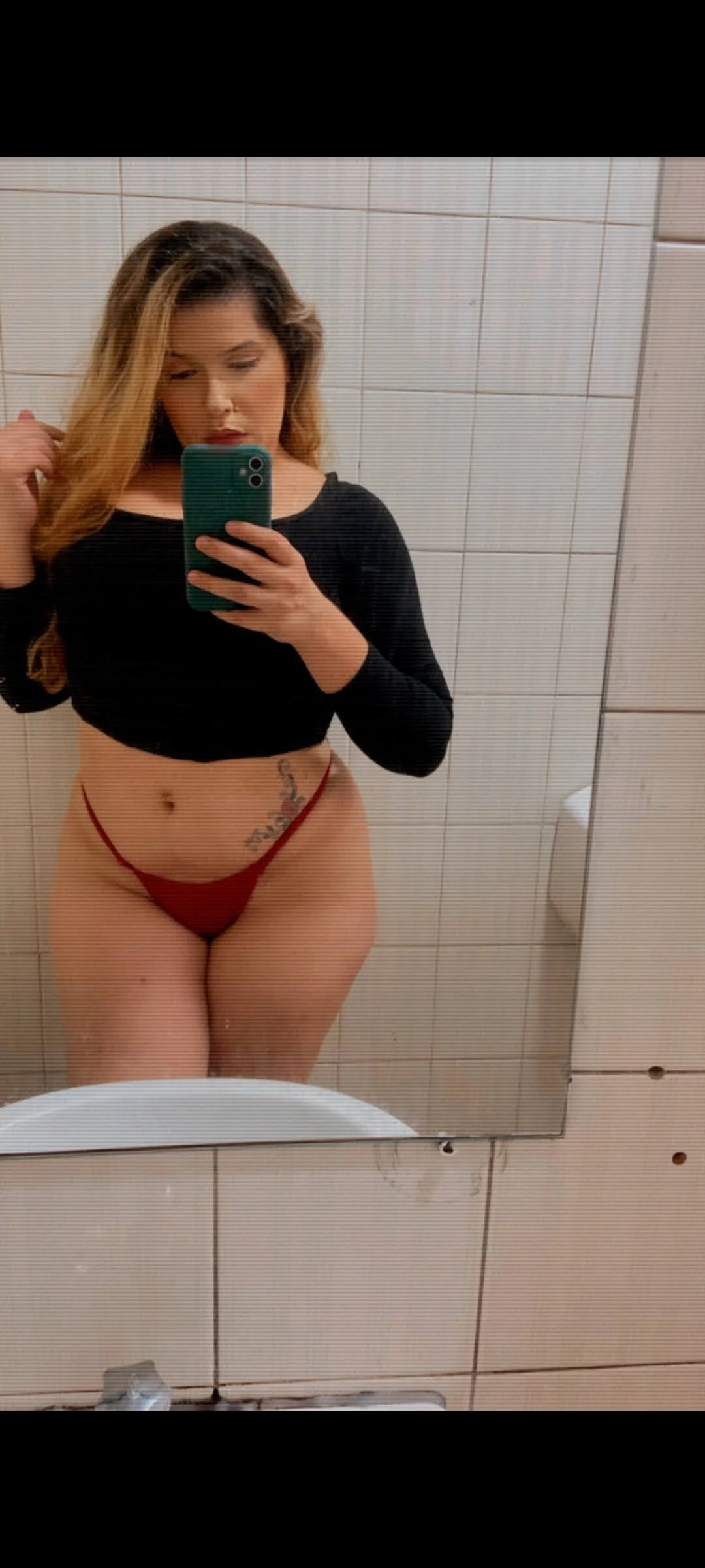 XXX Porn Photo of Nude HannaVelvet332 3