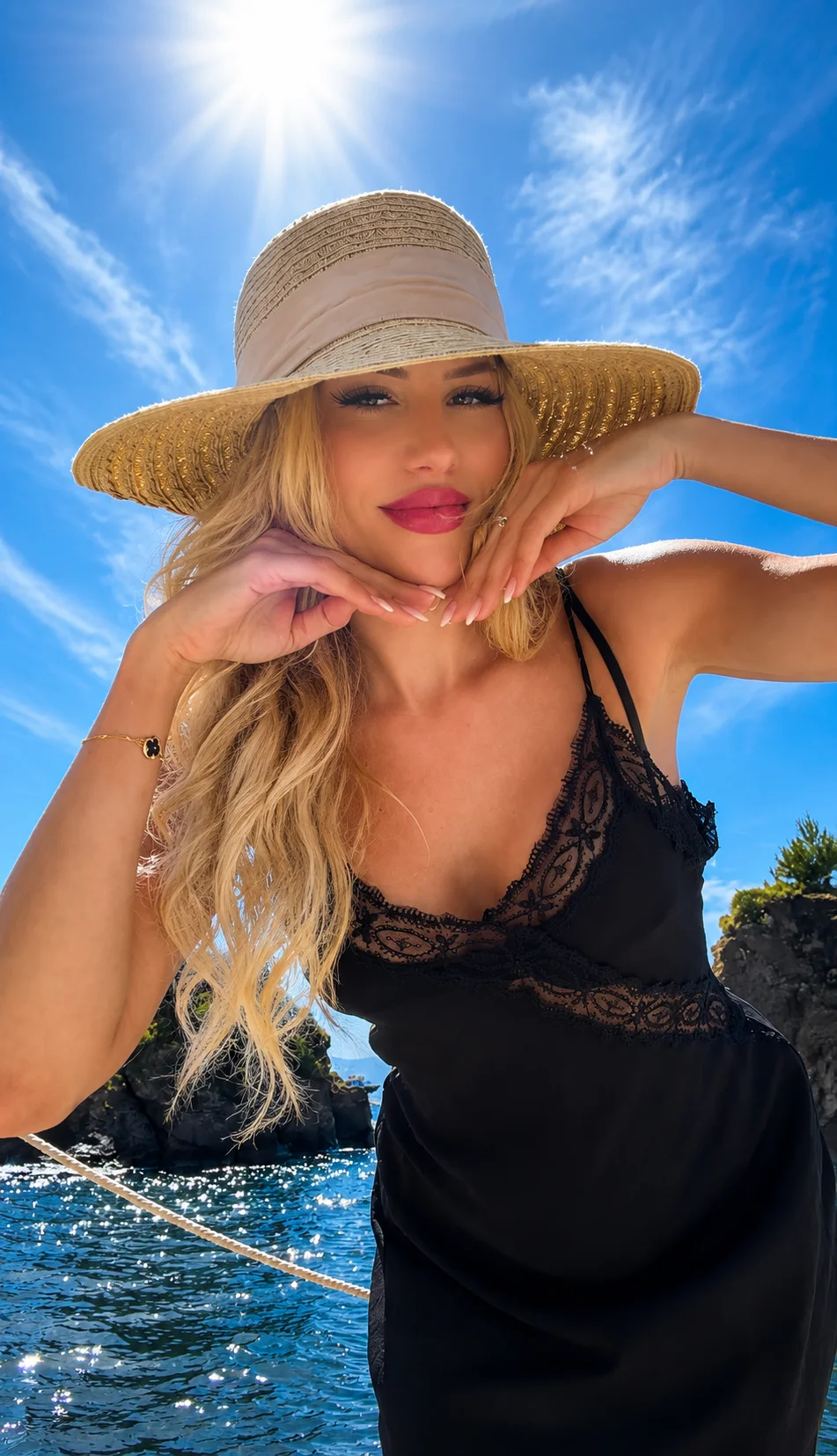 XXX Porn Photo of Nude itsmemayarose 5