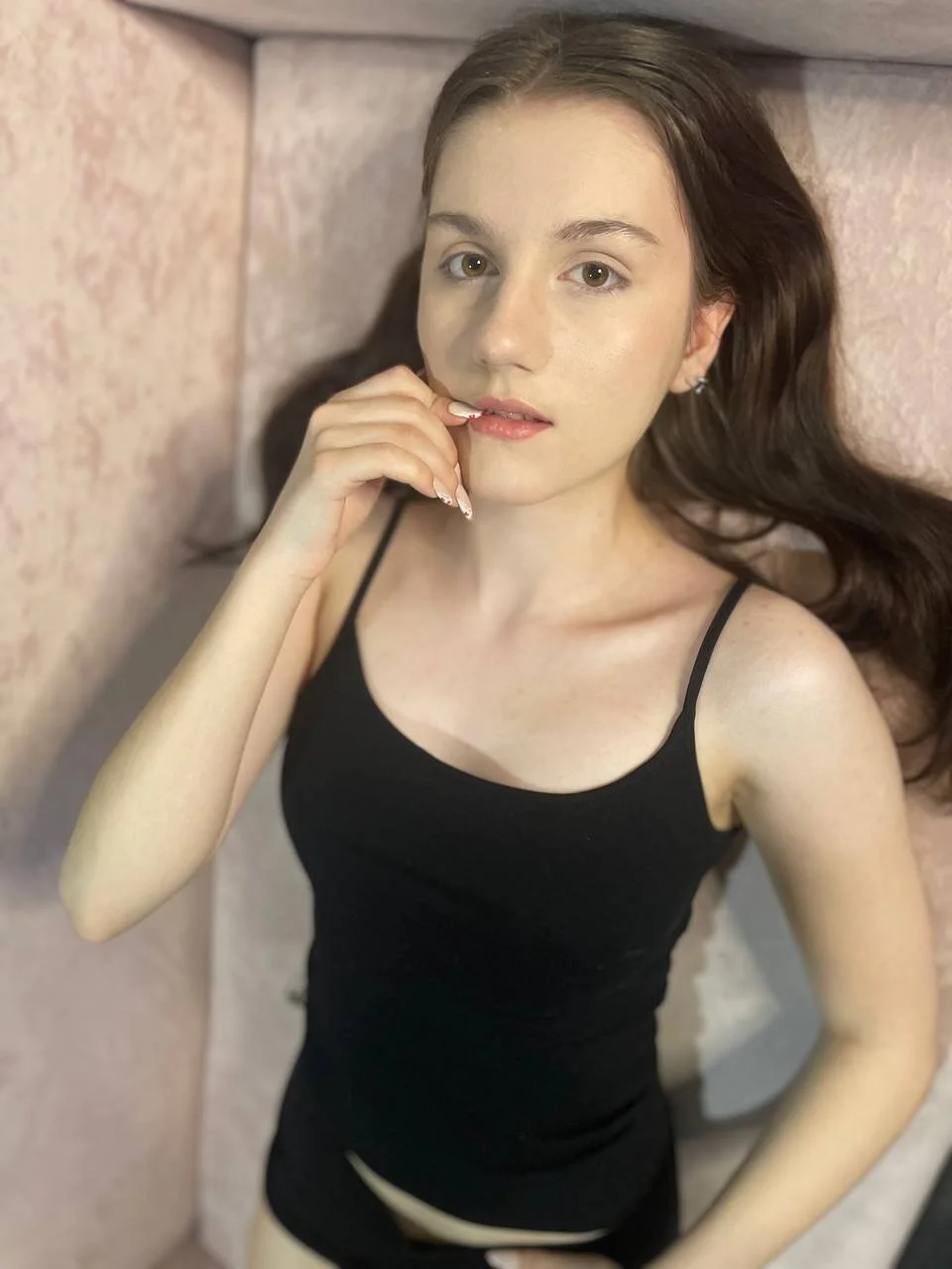 XXX Porn Photo of Nude VixenLight 16