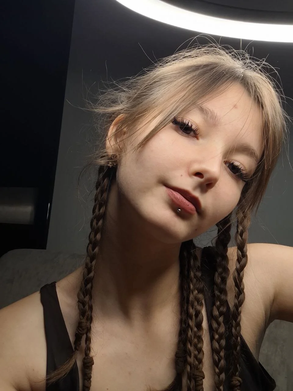 XXX Porn Photo of Nude DongMolt 335