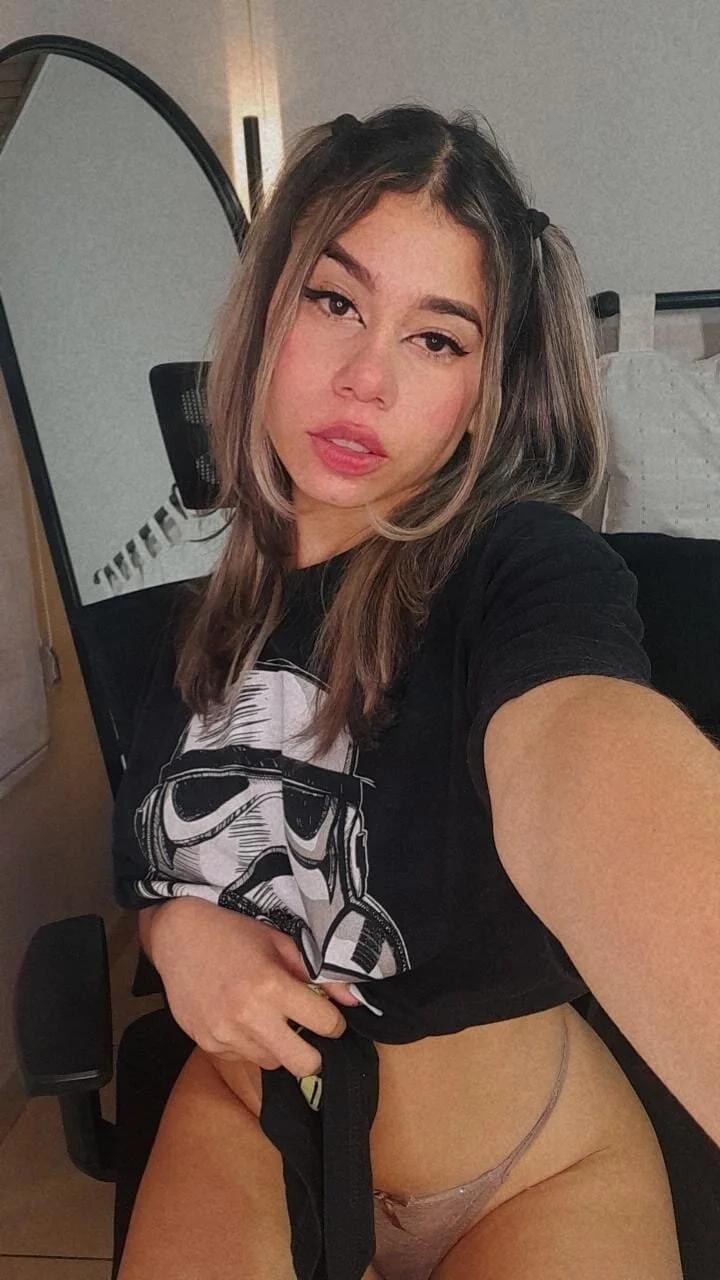 XXX Porn Photo of Nude Rachell_criss 13