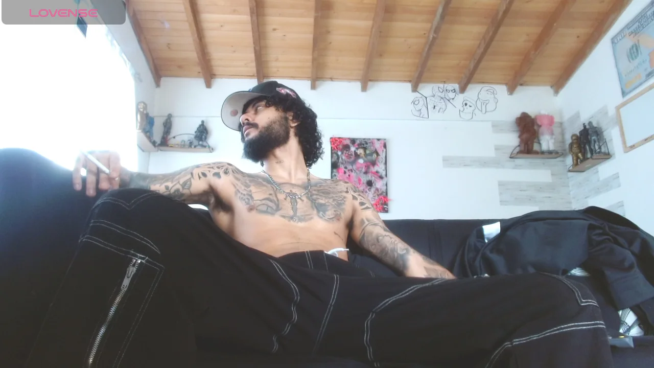 XXX Porn Photo of Nude YiioCohen 14