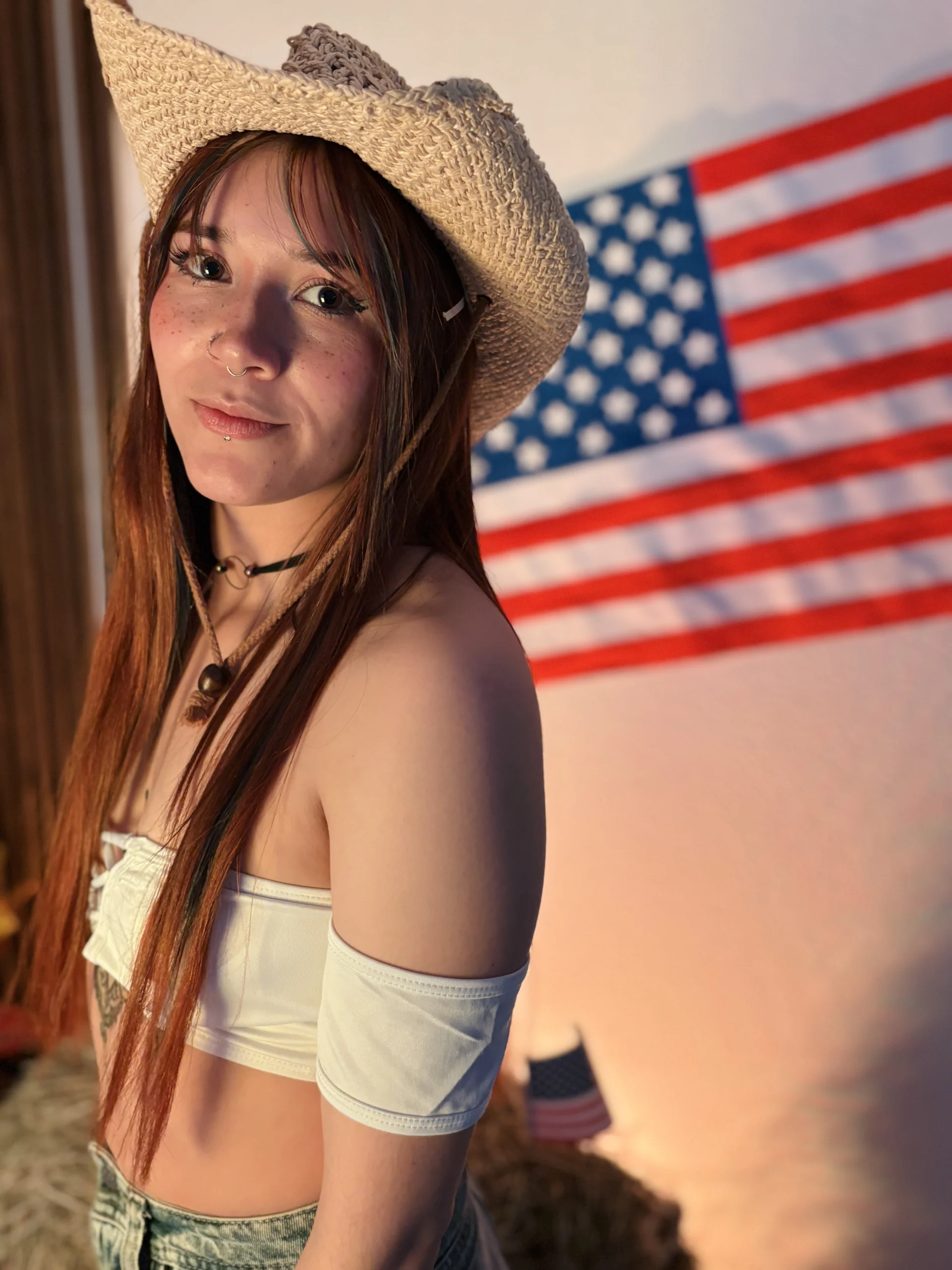 XXX Porn Photo of Nude Emily_Cherry_ 26