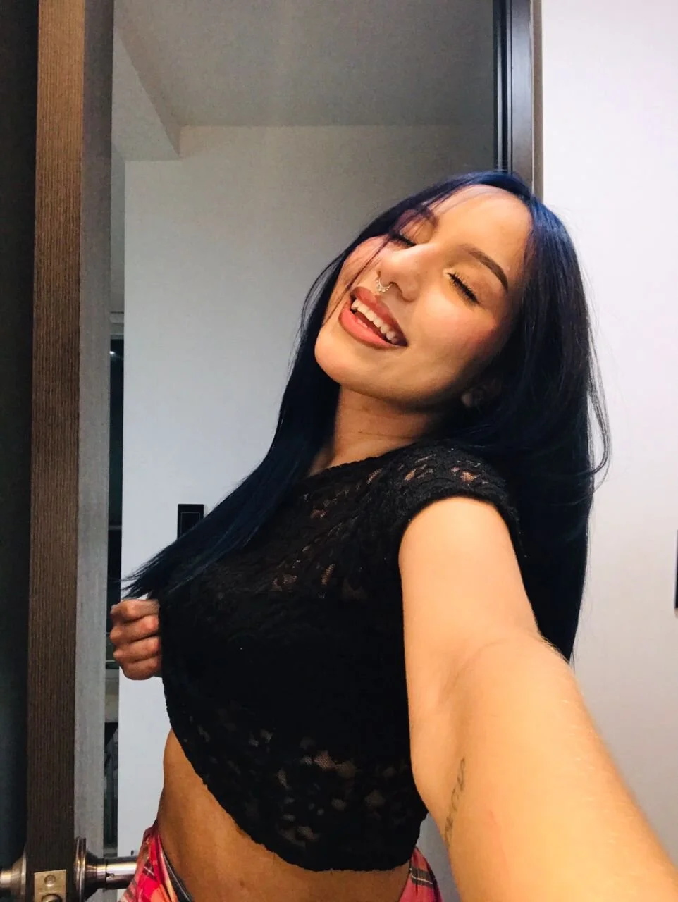 XXX Porn Photo of Nude Evil_Giirls 11