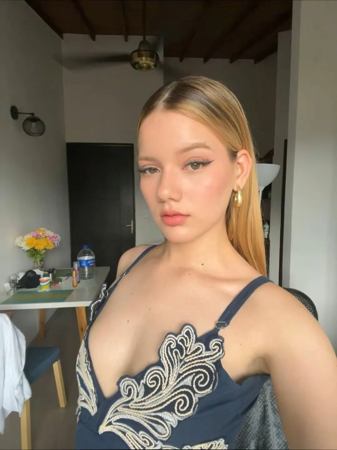 XXX Porn Photo of Nude NicoleCut 18