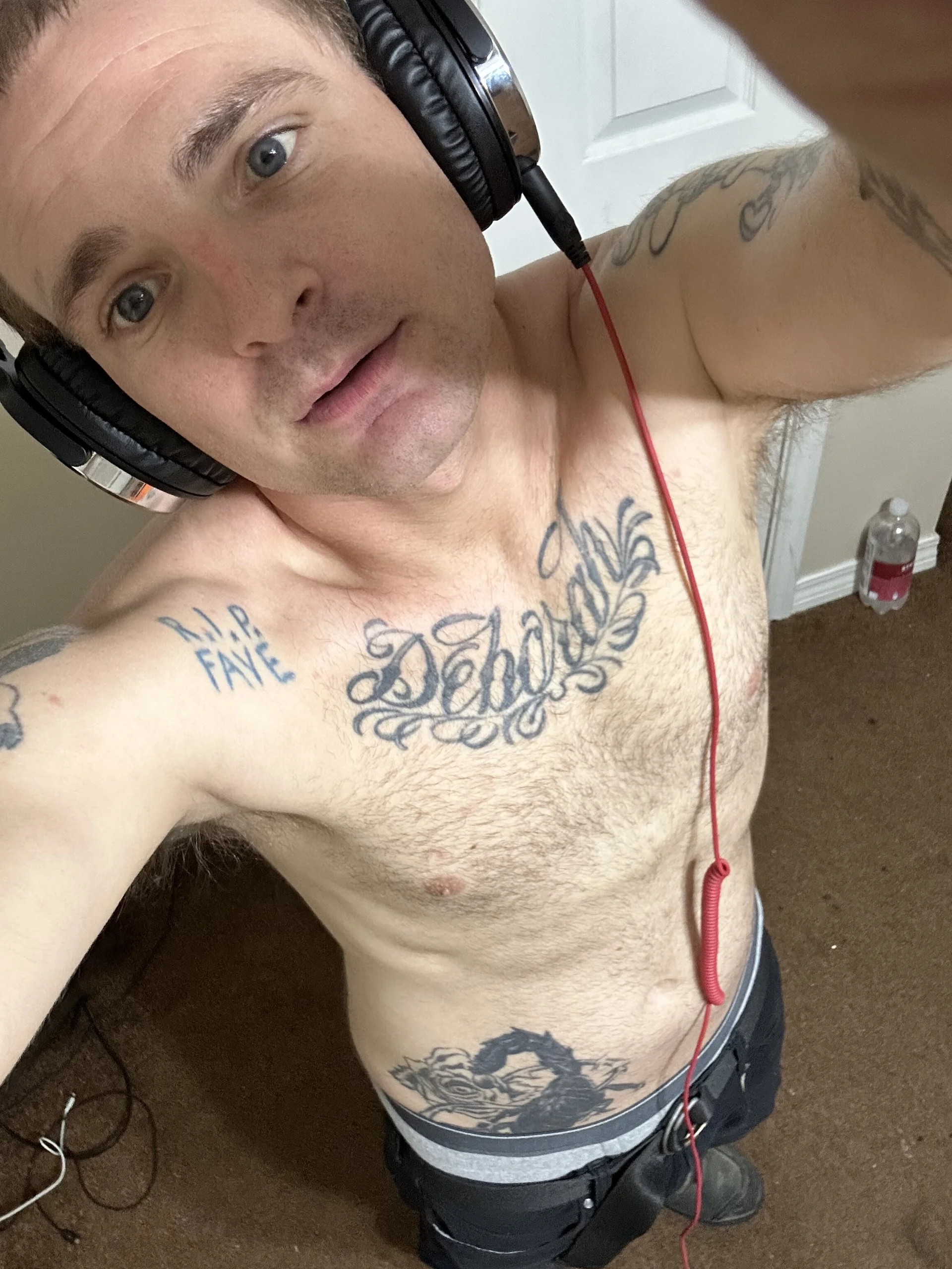 XXX Porn Photo of Nude Makemestroke2u 3