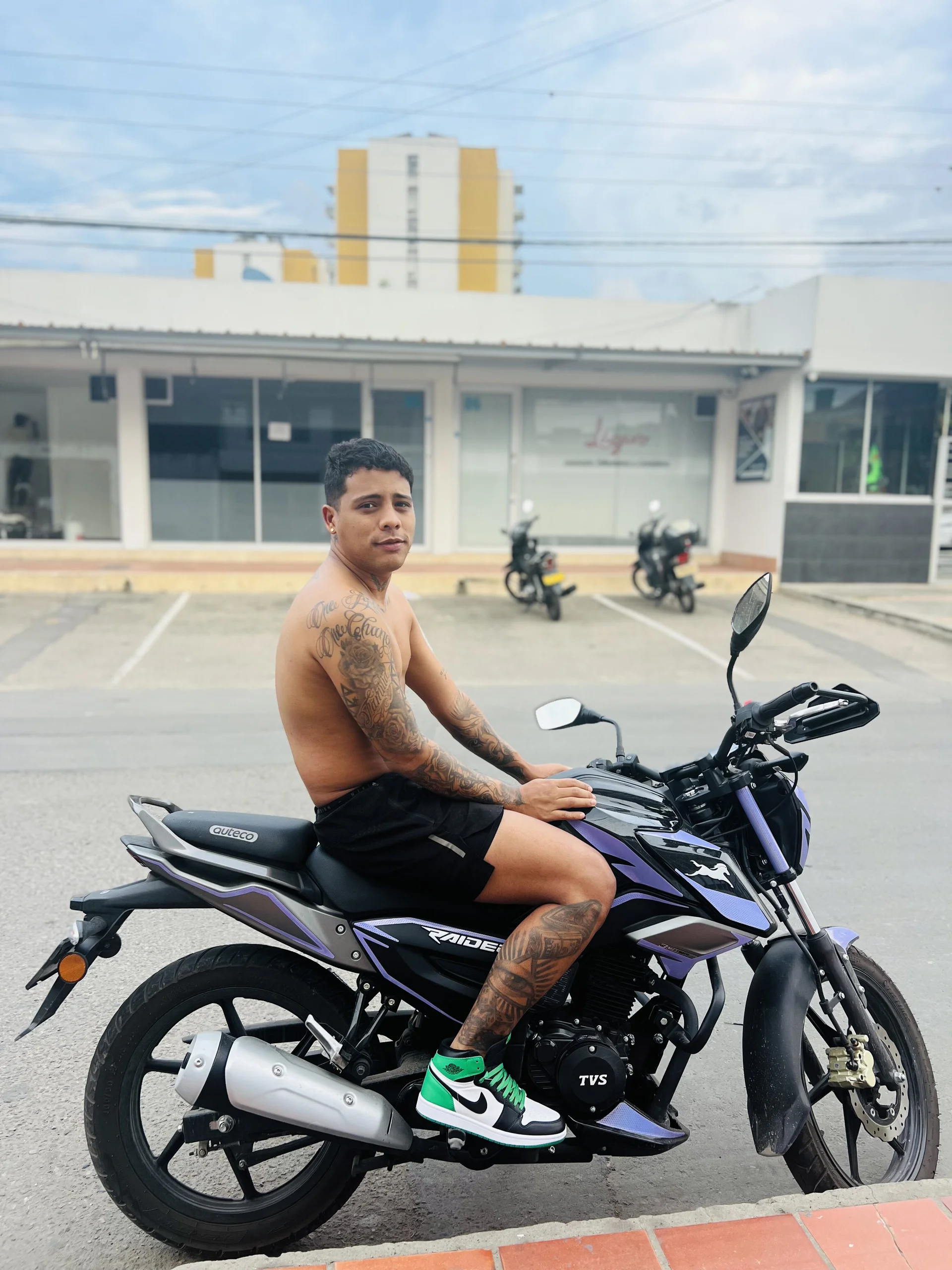 XXX Porn Photo of Nude Yefridudamelflores 3