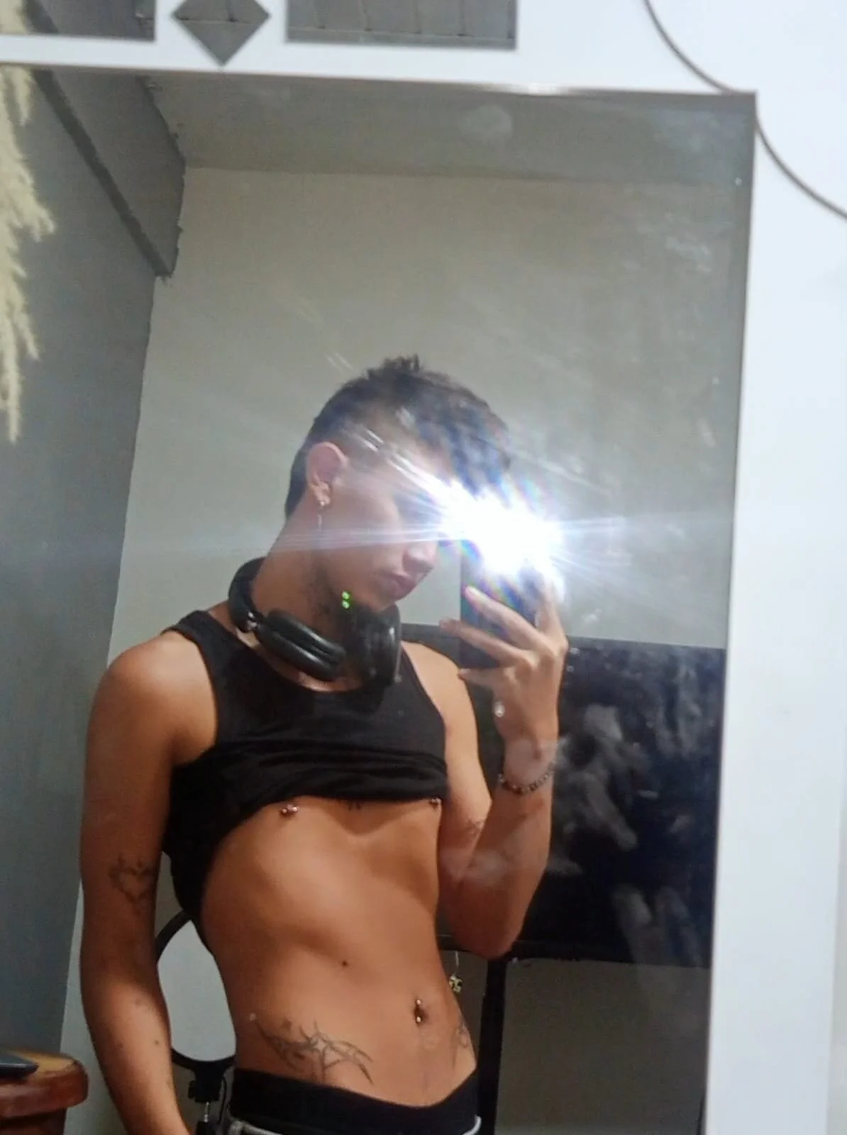 XXX Porn Photo of Nude Star_blaze 11