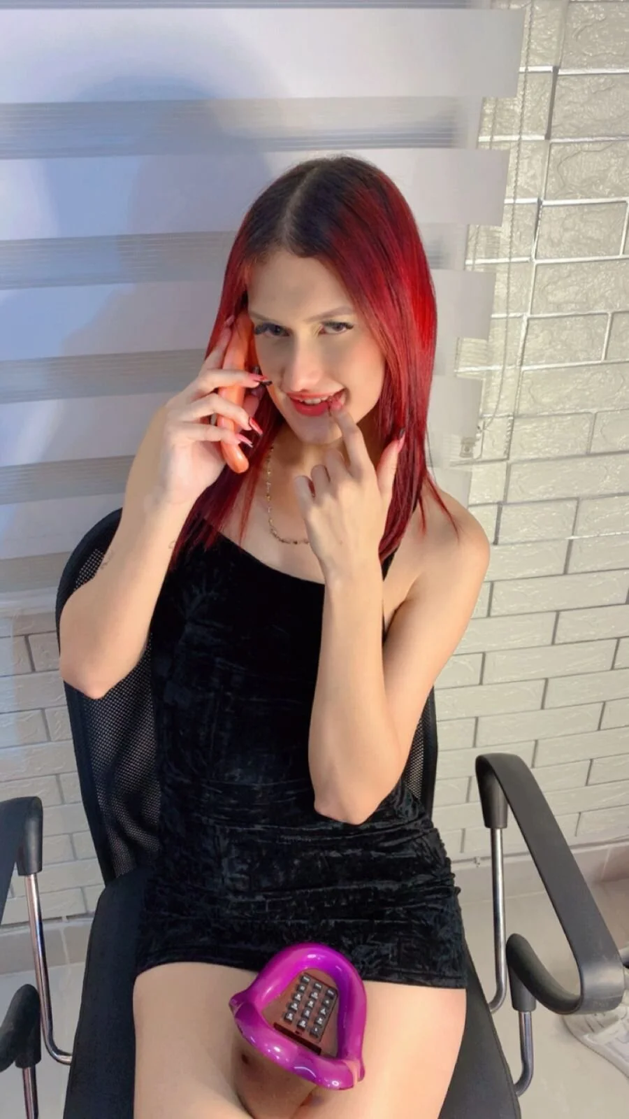 XXX Porn Photo of Nude Caroline_daring 2