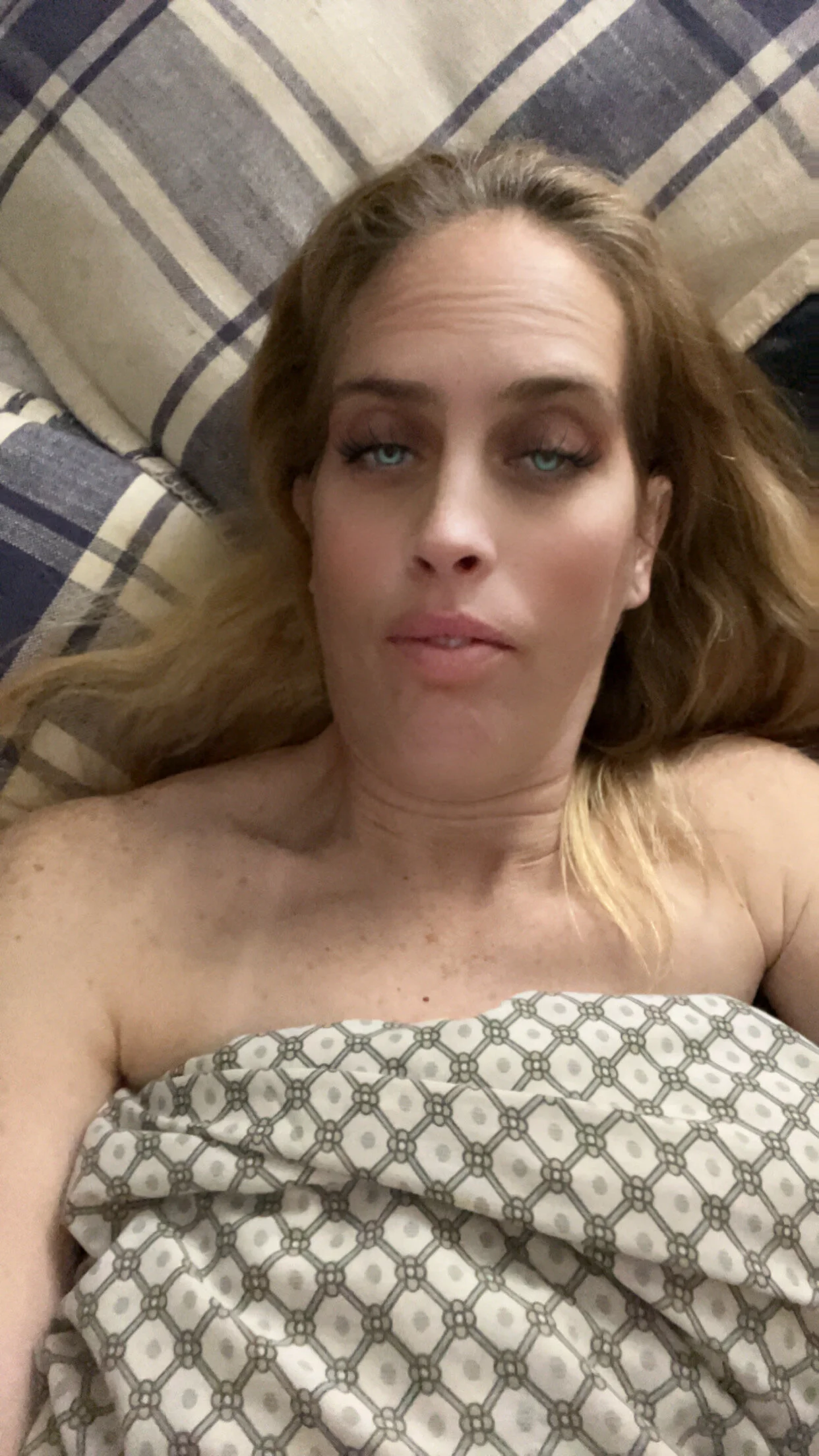 XXX Porn Photo of Nude aureshot43931 8