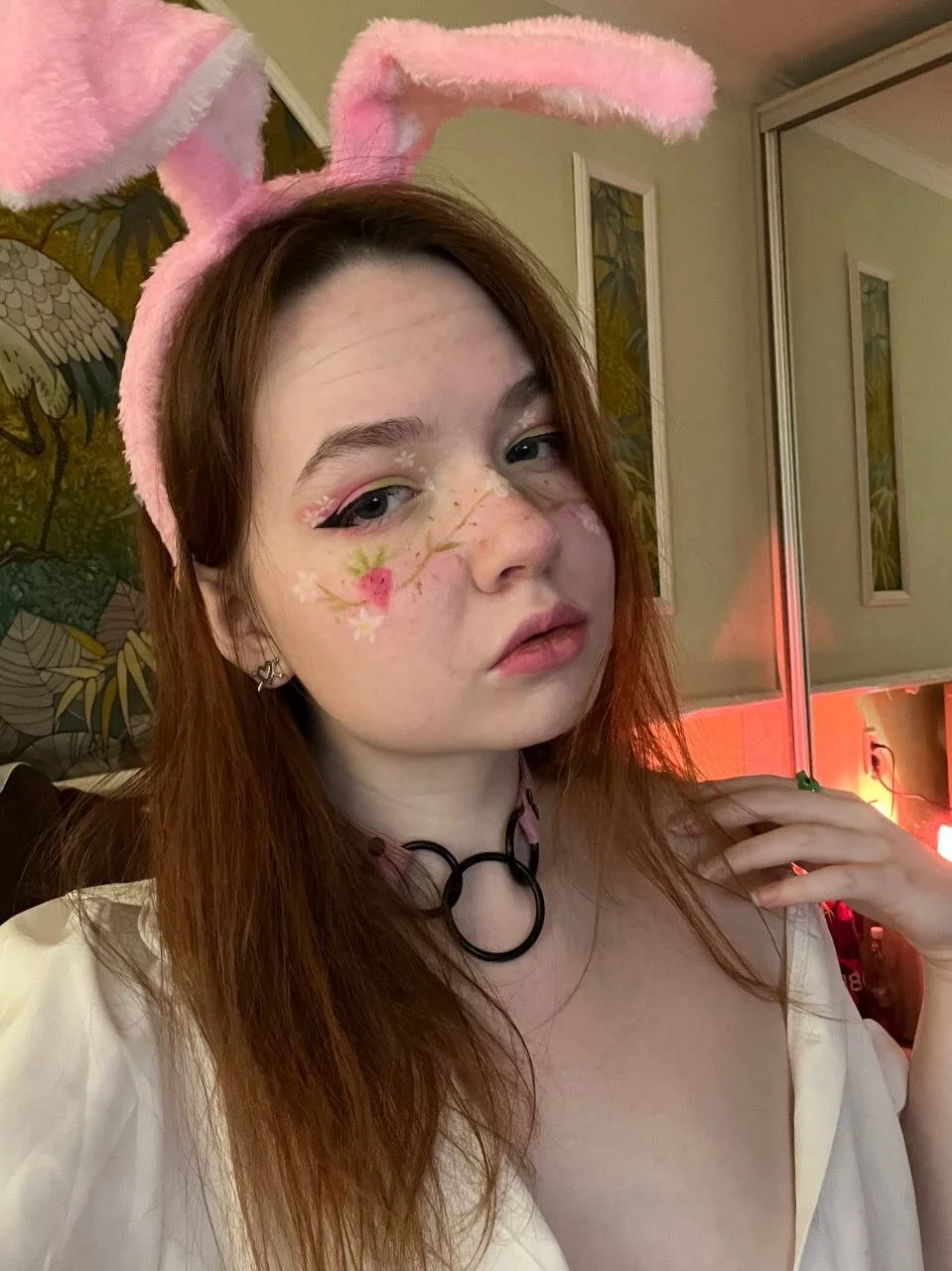 XXX Porn Photo of Nude Rabbits_hole 1