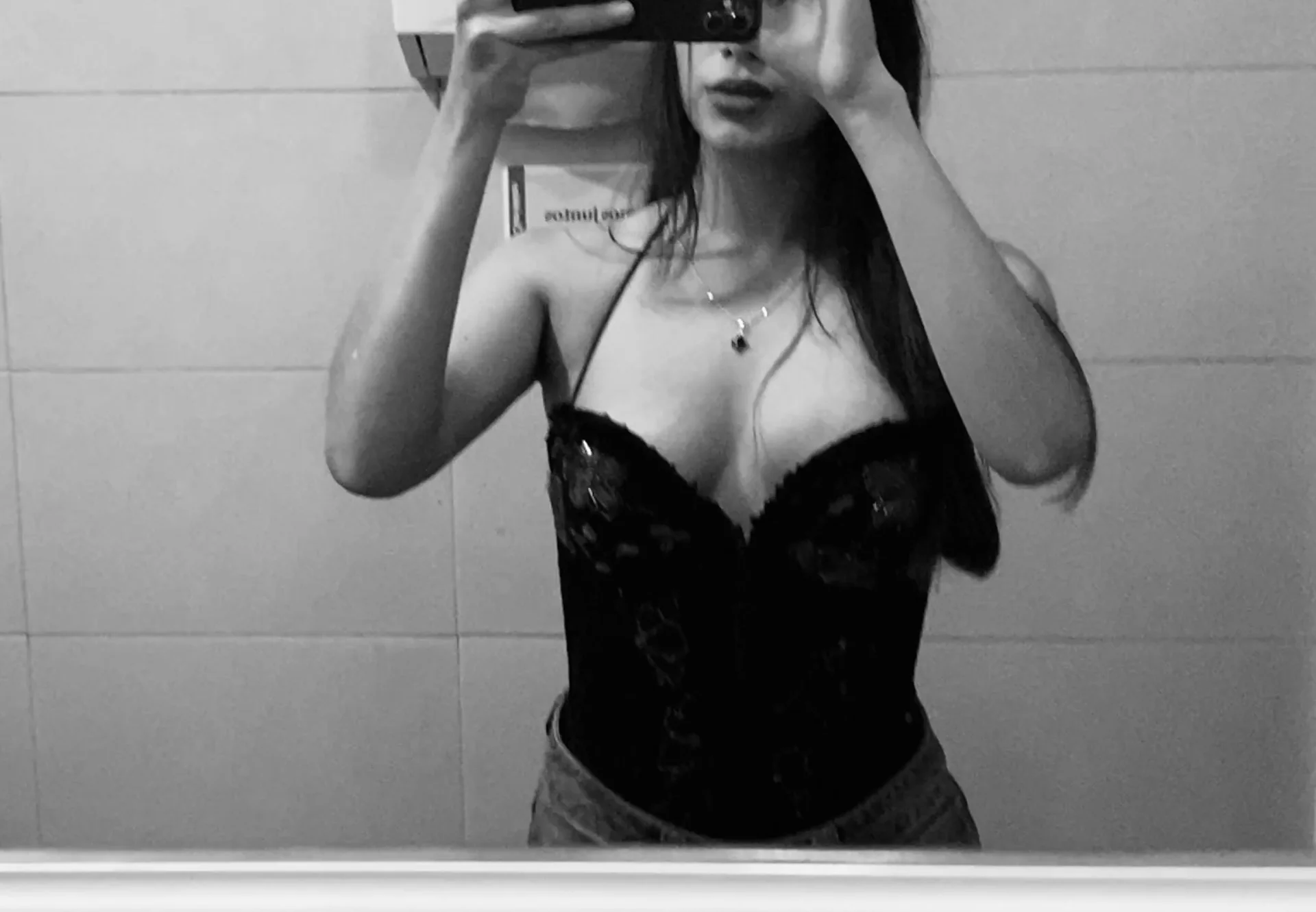 XXX Porn Photo of Nude valery_cam0 1