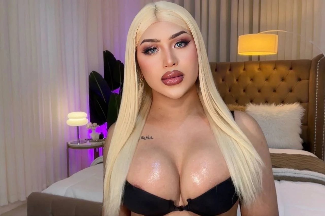 XXX Porn Photo of Nude Your_Majesty_Tyra 7